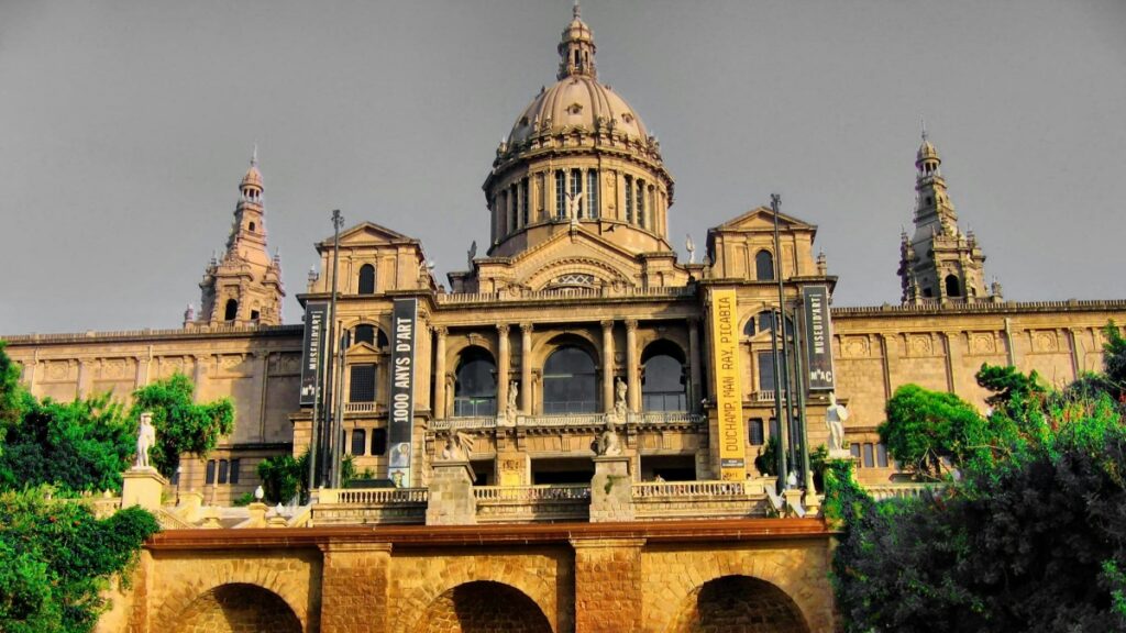 How Slovakia Instagram bloggers can collaborate with India advertisers in 2025