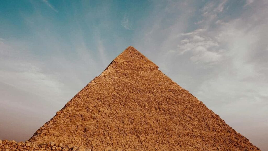 Prakticky navod pre slovenskych inzerentov, ako lokalizovat a spojit sa s egyptskymi eBay tvorcami pre spoluprace so style influencermi taktiky, nastroje, rizika a priklady.