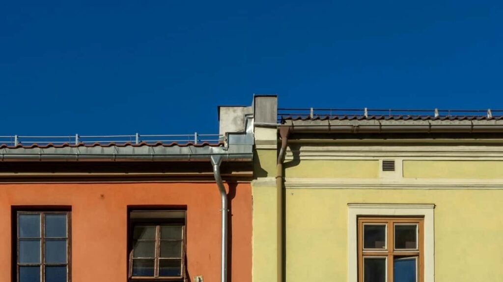 Prakticky navod pre slovenskych creatorov: kroky, taktiky a sablony na oslovenie rumunskych znaciek na Josh s cielom ziskat platene dlhe produktove recenzie.