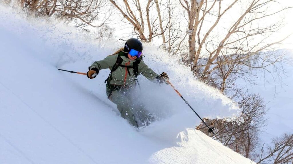 Prakticky navod pre slovenskych tvorcov, ako oslovit vietnamske znacky cez Zalo na spolupracu pri gameplay vyzvach. Tipy, rizika a konkretne kroky s lokalnymi prikladmi.