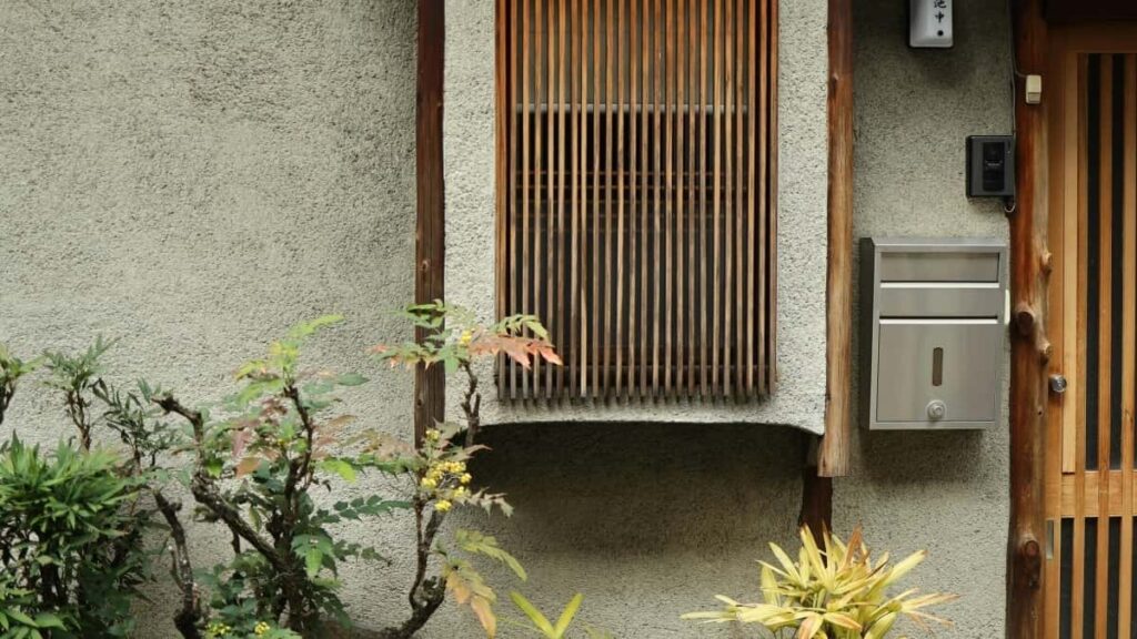 Prakticky navod pre slovenskych tvorcov, ako najst a oslovit filipinske znacky na Roposo, predstavit lokalne skvosty a ziskat spoluprace.