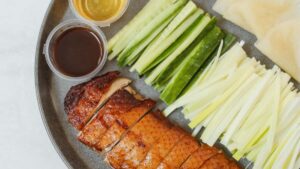 Prakticky navod pre slovenskych tvorcov: krok za krokom, ako oslovit mexicke znacky na Roposo a zapojit sa do hudobnych trendov a kolaboracii.